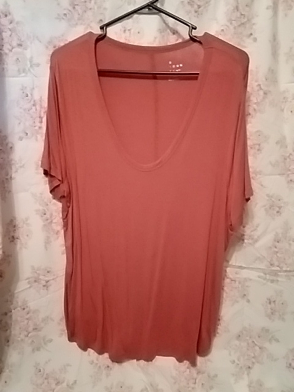 Women's Scoop Neck Short Sleeve Top - Dusty Rose